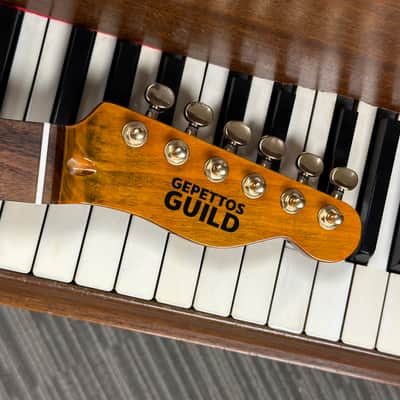 Gepettos Guild Piano Guitar image 14