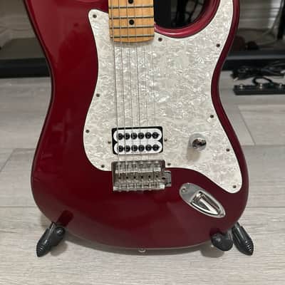 Fender Blacktop Stratocaster HH with Maple Fretboard 2011 - 2014 - Candy Apple Red image 2