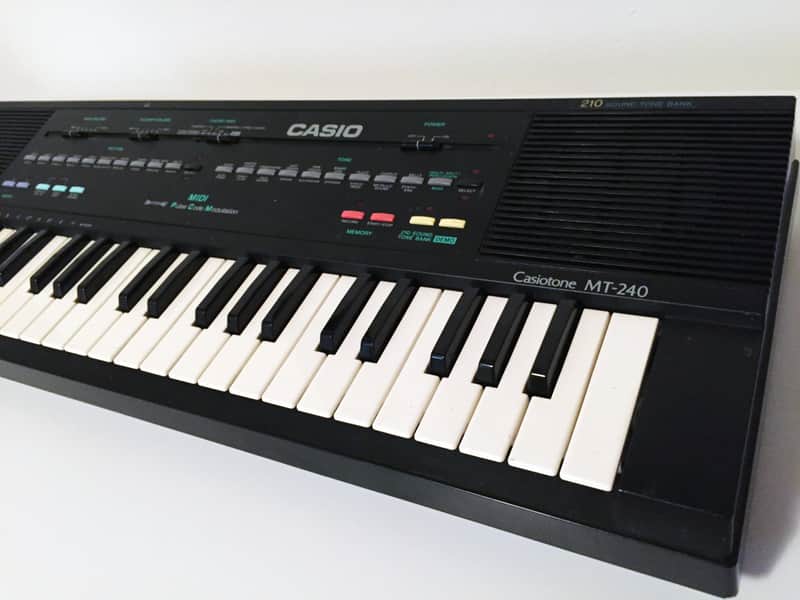 Vintage Casio Tone MT-240 Keyboard Midi Synthesizer Circuit