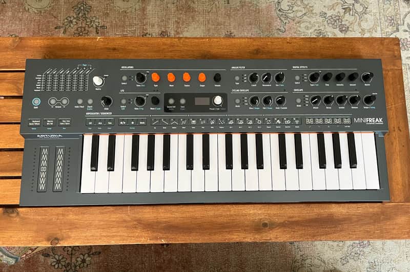 Arturia MiniFreak 37-Key 6-Voice Polyphonic Hybrid Synthesizer