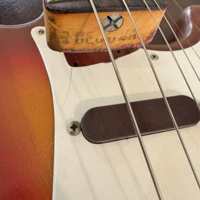Fender Duo-Sonic 1961 - Sunburst with OHSC image 7