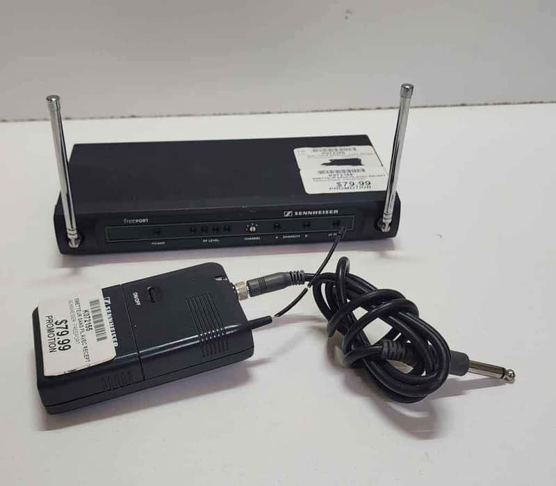 Sennheiser Freeport Wireless Mic System w/ Guitar Mic 2010's - Black image 1