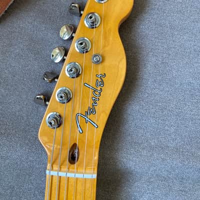 Fender Britt Daniel Telecaster Thinline 2019 - Present - Amarillo Gold image 3