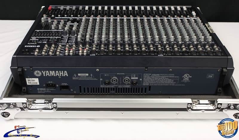 Yamaha EMX5000-20 20-Channel Powered Mixer w/ Odyssey Road Case