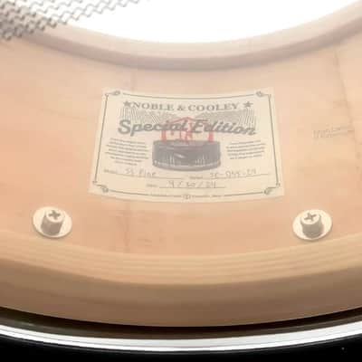 Noble & Cooley Solid Shell Classic Special Edition Pine Snare Drum 14x7 image 4