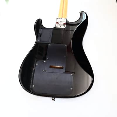 Immagine Fender American Series VG Stratocaster with Maple Fretboard 2007 - 2009 - Black - 4