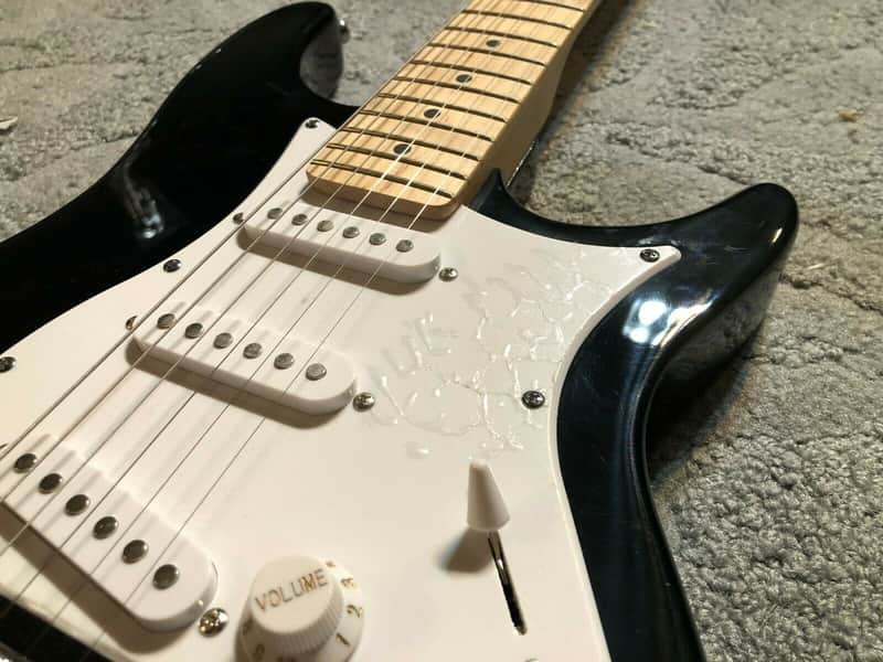BEHRINGER IAXE 393 ベリンガー　ストラトタイプ Behringer iAxe 393 Electric Guitar | eBay