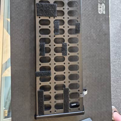 Livewire PB300 Club Pedal Board with Soft Case image 1