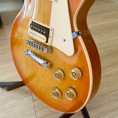 Gibson Les Paul Traditional Plain Top Zebra 2016 Lemon Burst image 5