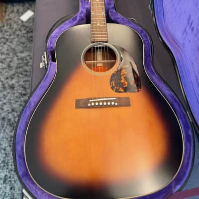 Epiphone "Inspired by Gibson Custom" '42 Banner J-45 with Laurel Fretboard 2024 - Vintage Sunburst MINT image 1