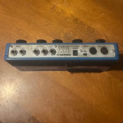 TC Electronic Flashback X4 Delay & Looper 2011 - 2019 - Blue image 3