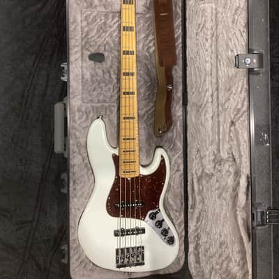 Fender American Ultra Jazz Bass image 1
