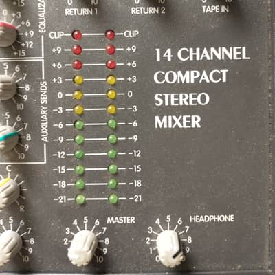 Peavey Unity Series 500 14-channel compact stereo mixer image 3