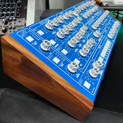 GS Music GS e7 Polyphonic Analog Synthesizer Desktop Module (Blue) image 3