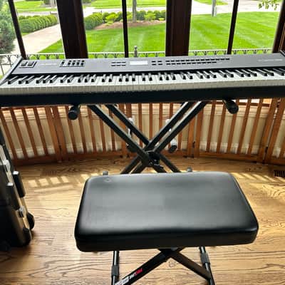 Alesis QS8 - Black image 1