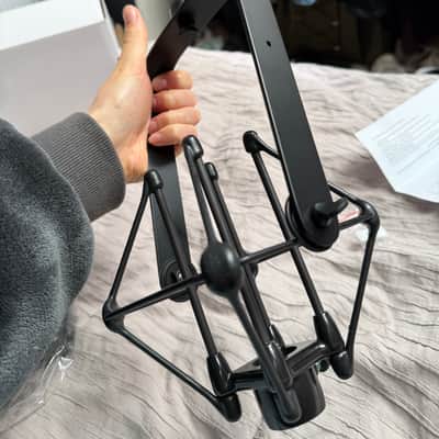 Electro-Voice RE20 Dynamic Mic WITH ShockMount Included — Black image 21