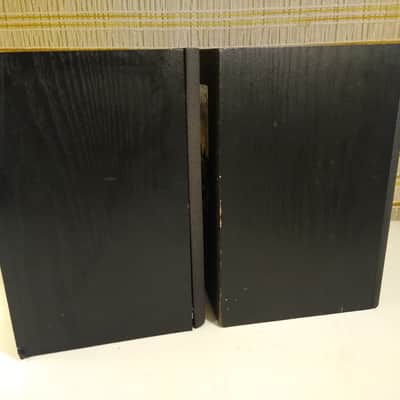 JBL J50 Bookshelf Speakers image 6