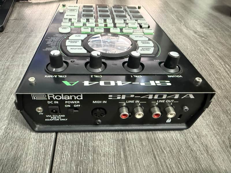 Roland SP-404A Linear Wave Sampler - Power Cable + 8GB SD - Excellent Condition image 1