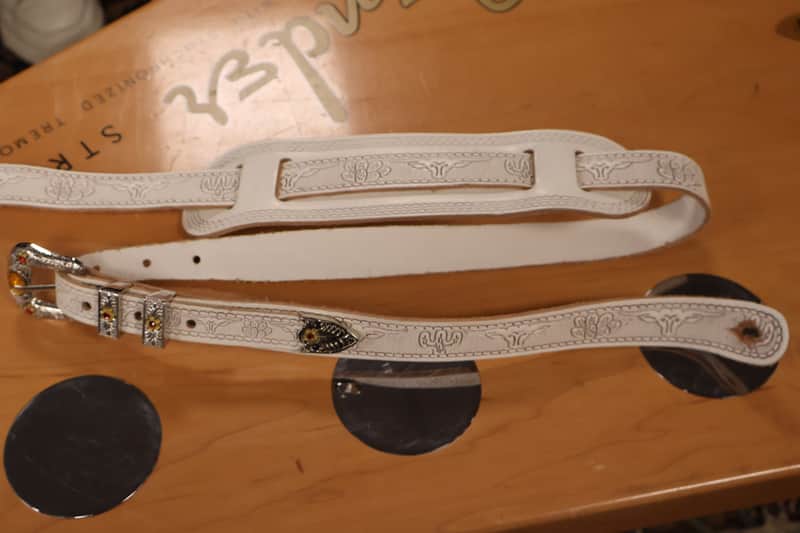 Gretsch Vintage Tooled Leather Guitar Strap, White (USED) image 1