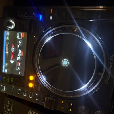 Pioneer CDJ-2000NXS2 Professional Multi Player 2010s - Black image 2