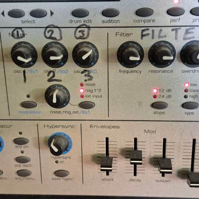 Novation KS Rack 8-Voice Synthesizer 2002 - Silver