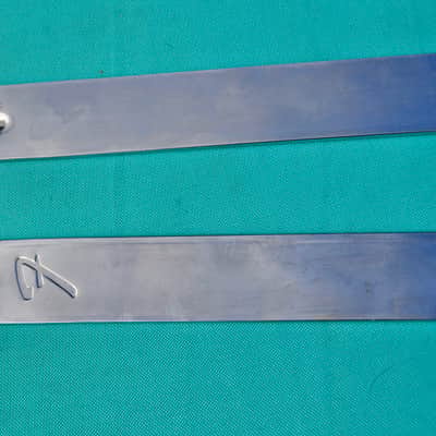 Fender 19 Inch Tilt Back Chrome Amp Legs image 4