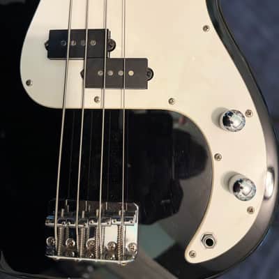 Squier Precision Bass, Black - Pre Owned image 10
