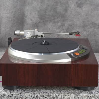 Denon DP-67L Direct Drive Record Player Turntable in Very Good Condition. image 13