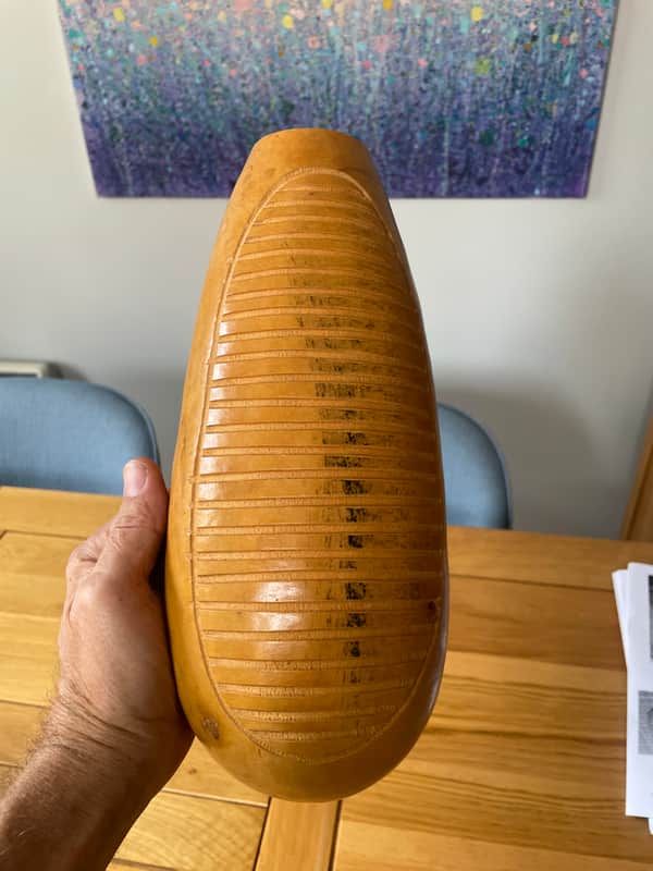 Immagine Handmade Medium natural gourd guiro 2010’s - Lacquered - 1