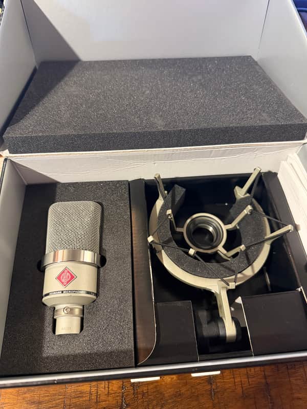 Neumann TLM 102 Studio Set with Shockmount 2013 - Present - Nickel image 1