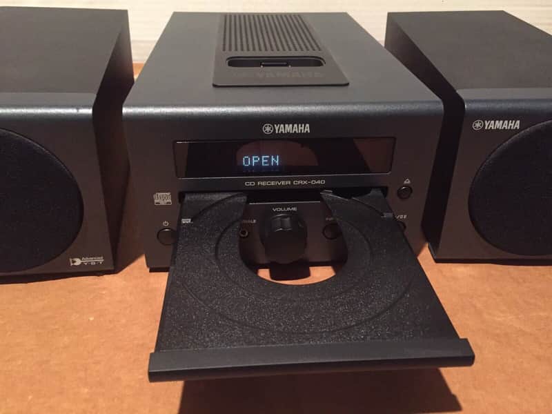 Yamaha CRX-040 CD Player iPod Dock Micro Portable USB Stereo