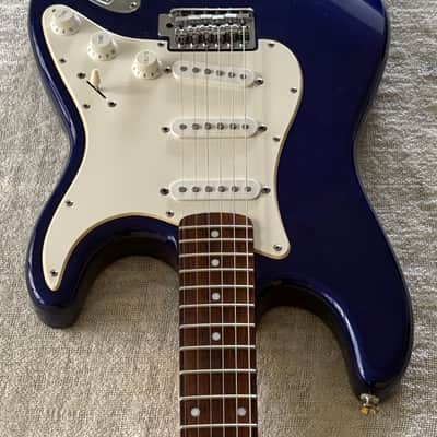2005 Squier Affinity Stratocaster Midnight Blue Rosewood Fretboard image 4