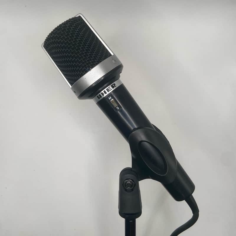 REFURBISHED - VINTAGE - Uher 517 1970S CARDIOID DYNAMIC image 1