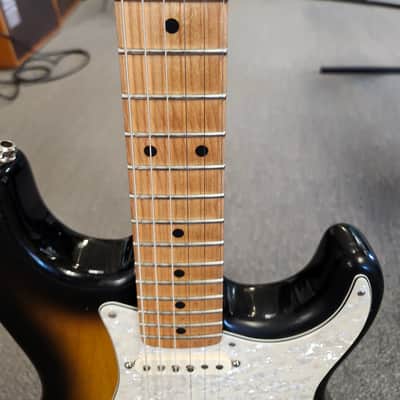 Used 2004 Fender AVRI '57 Stratocaster - 2-Color Sunburst w/ Upgraded Pickups and Case image 9