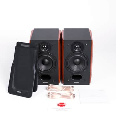 Edifier P17 Passive Bookshelf Speakers - 2-way Speakers with Built-in Wall-Mount Bracket - Pair image 7