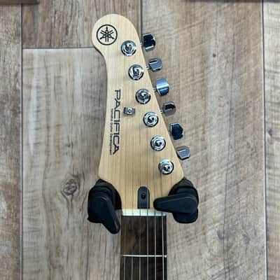 Yamaha Pacifica 112J LH - Yellow Natural Satin (YNS) image 5