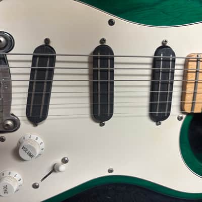 G&L Legacy USA Special 1993 - gloss image 2