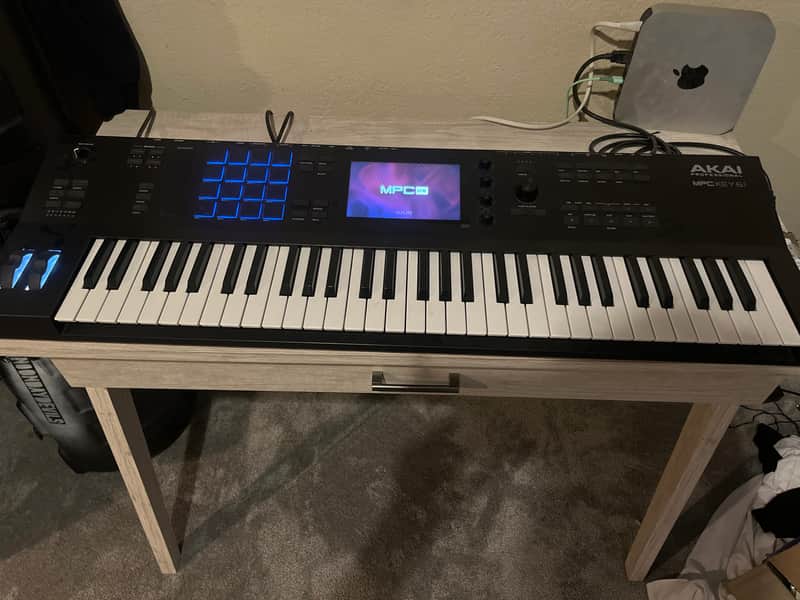 Akai MPC Key 61 Standalone Workstation Synthesizer Black image 1