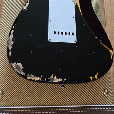 Fender Stratocaster Custom Shop '56 Limited Edition Heavy Relic 2024 - Black Over Sunburst image 4