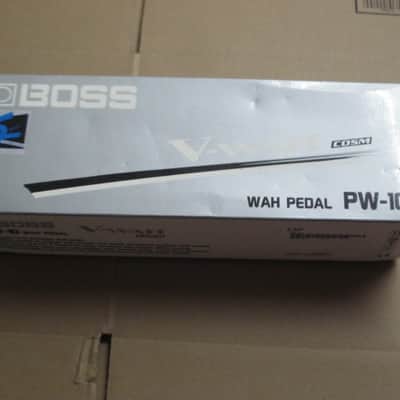 used (less than light average wear) Boss EMPTY Box for PW-10 V-Wah (NO pedal, NO Owner's Manual, NO Oother paperwork) 2000s (specifically July 2004) - LID: thin stiff paper material / GRAPHICS: gray, white & black / Bottom Part: cardboard (mostly white) image 4