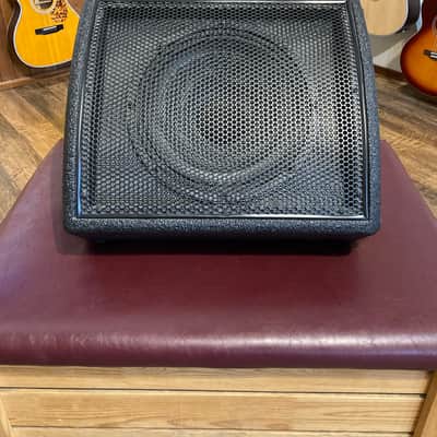 Xitone 12" Active Wedge (Used) image 1