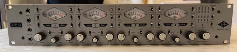 Universal Audio 4-710d 4-Channel Microphone Preamp 2010 - Present - SIlver image 1
