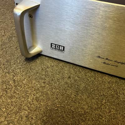 BGW Stereo Power Amplifier Model 500D image 2
