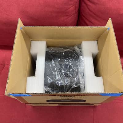 Acoustic B300HD 300W Bass Amp Head image 10