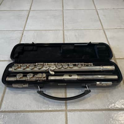 Serviced Yamaha YFL-200AD Flute (Ready to Play) - Free Shipping image 1