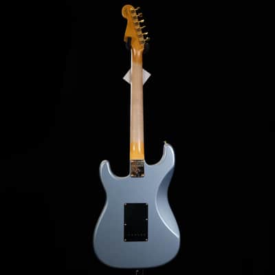 2024 Fender Limited Edition 1965 Dual-Mag Stratocaster Journeyman Relic with Closet Classic Hardware - Blue Ice Metallic image 4