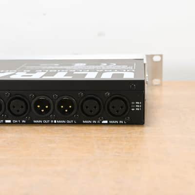 Behringer ULTRALINK PRO MX882 8-Channel Splitter/Mixer CG01457 image 7