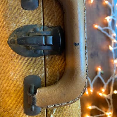 **Vintage** (1955-1958) Fender Tweed Stratocaster/telecaster Electric Guitar Case image 8