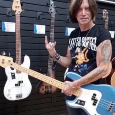 Fender Player Precision Bass with Maple Fretboard 2018 - Ocean Turquoise image 3