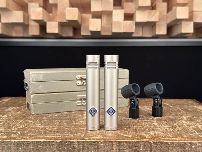 Neumann KM 84 Small Diaphragm Cardioid Condenser Microphone Stereo Pair
